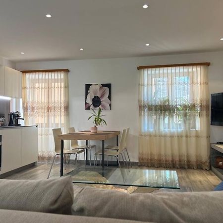 A Hilarious Hideaway In Roveredo Apartment Екстериор снимка
